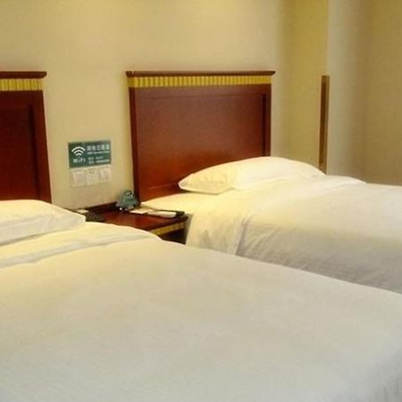 Greentree Inn Chongqing North Railway Station Express Hotel Eksteriør bilde